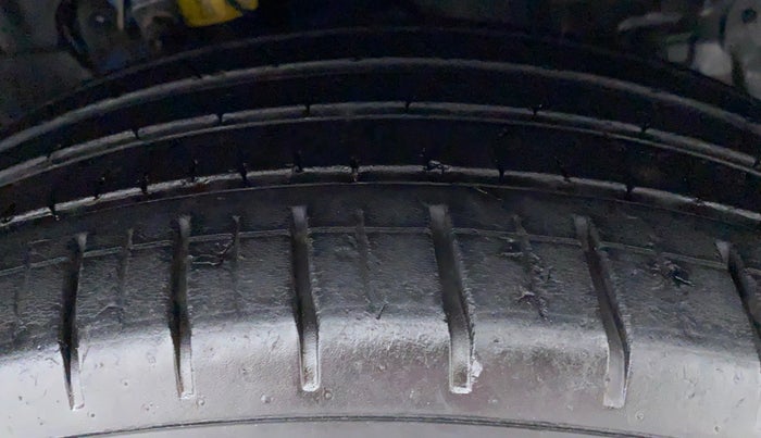 2018 Ford Ecosport 1.5 TDCI TITANIUM PLUS, Diesel, Manual, 69,917 km, Left Rear Tyre Tread