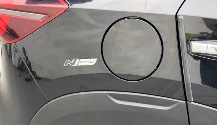 2021 Nissan MAGNITE XV MT, Petrol, Manual, 18,644 km, Right quarter panel - Minor scratches