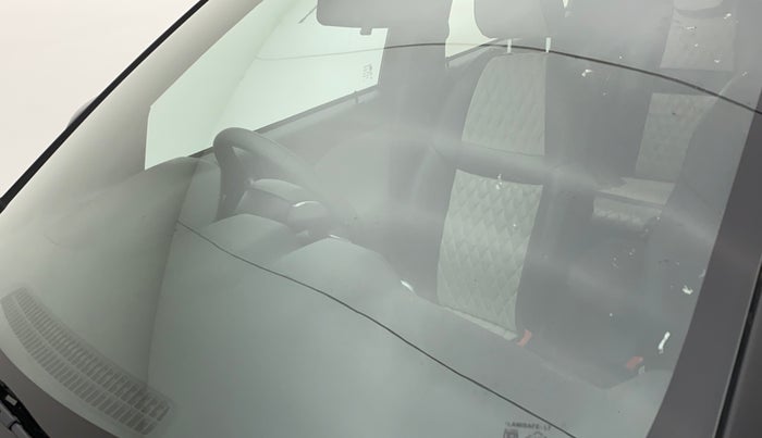 2021 Nissan MAGNITE XV MT, Petrol, Manual, 18,644 km, Front windshield - Minor spot on windshield