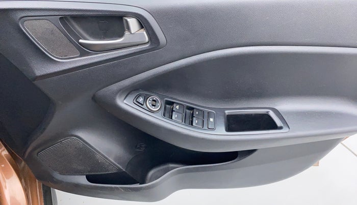 2016 Hyundai i20 Active 1.4 SX, Diesel, Manual, 84,773 km, Driver Side Door Panels Control