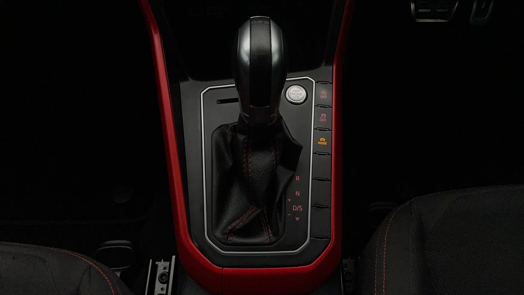 2018 Volkswagen Polo Gti, Automatic, 47981 km, Gear Lever 