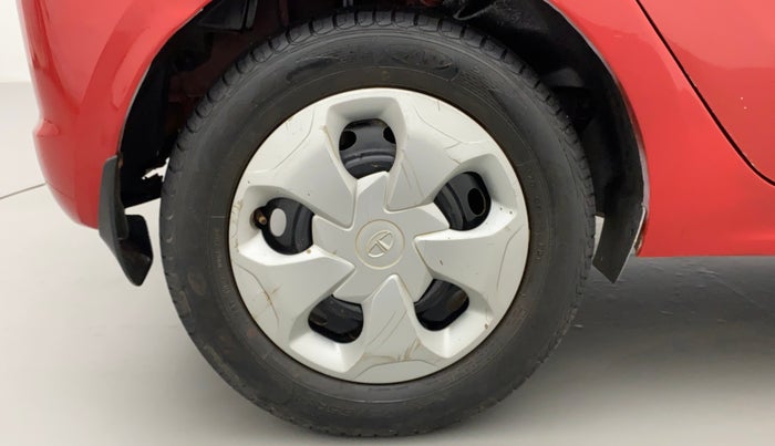 2016 Tata Tiago XZ PETROL, Petrol, Manual, 66,138 km, Right Rear Wheel