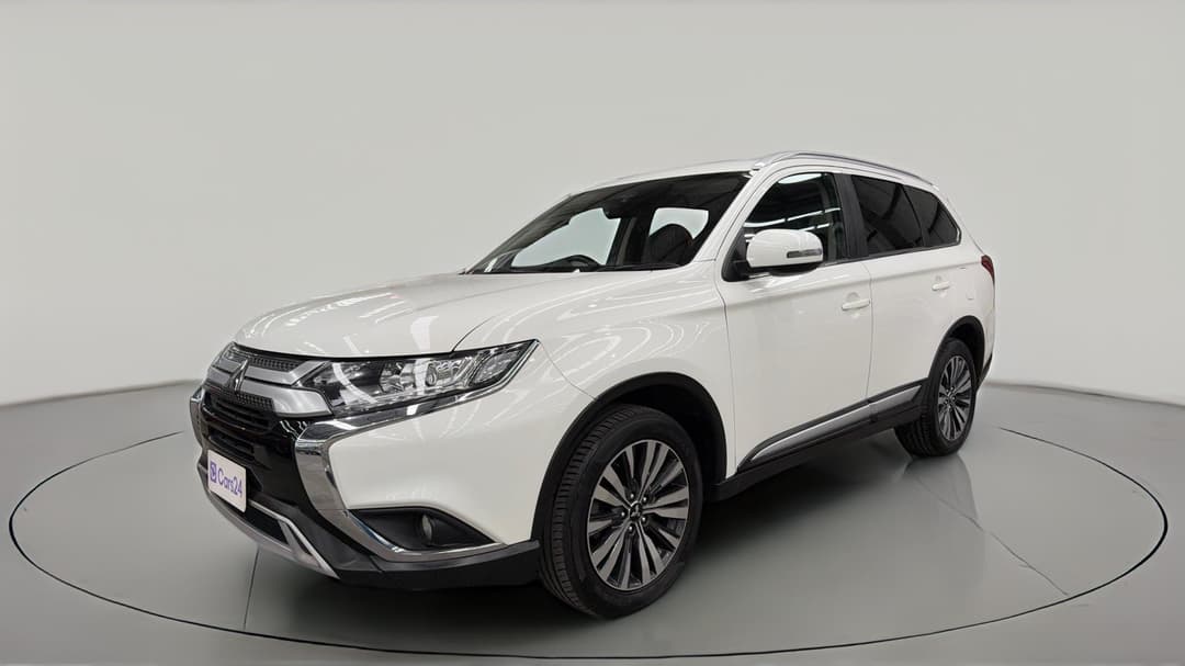 2021 Mitsubishi Outlander Ls 7 Seat (AWD), Automatic, 86315 km, Left Front Diagonal (45- Degree) View