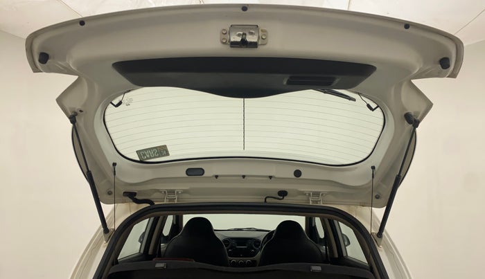 2015 Hyundai Grand i10 ASTA 1.2 KAPPA VTVT, Petrol, Manual, 18,459 km, Boot Door Open