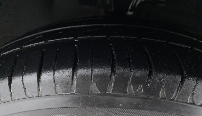 2011 Hyundai i10 ERA 1.1 IRDE, Petrol, Manual, 66,381 km, Right Front Tyre Tread