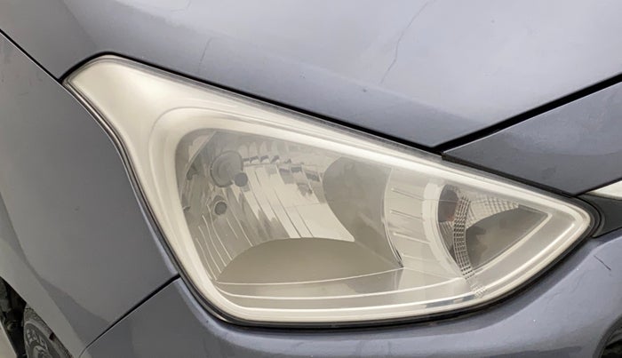 2017 Hyundai Grand i10 ASTA 1.2 KAPPA VTVT, Petrol, Manual, 1,33,532 km, Right headlight - Faded