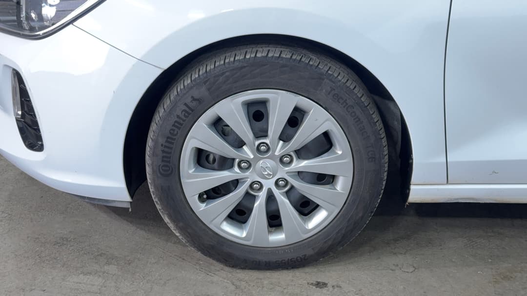 2019 Hyundai i30 Go, Automatic, 87202 km, Left Front Wheel