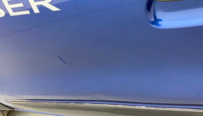 2019 Renault Kwid CLIMBER 1.0, Petrol, Manual, 46,779 km, Front passenger door - Slightly dented