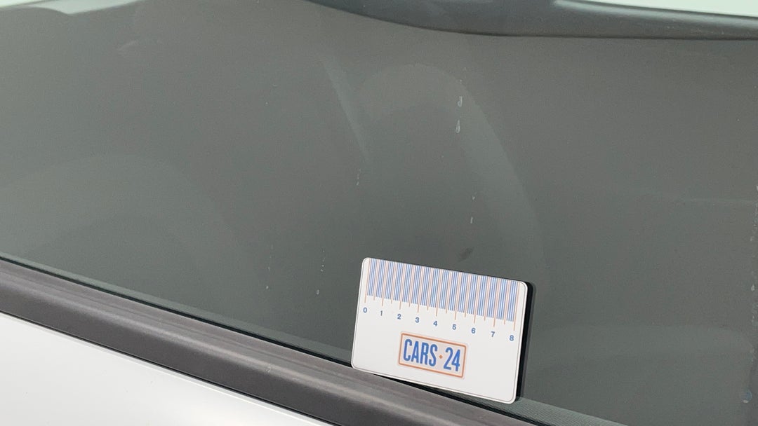 Window Glass Rear RHS Tinting Scratched