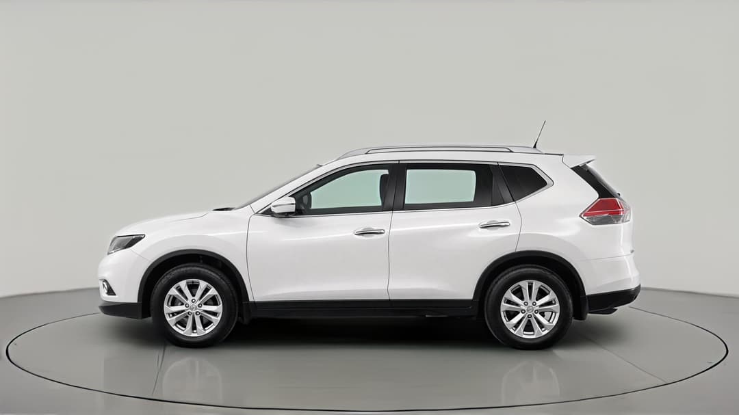 2016 Nissan X-trail St-l (FWD), Automatic, 47721 km, Left Side View