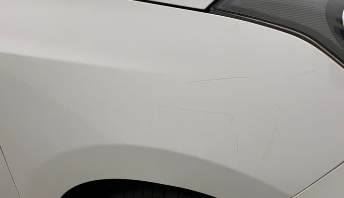 2018 Hyundai Xcent SX 1.2, Petrol, Manual, 42,605 km, Right fender - Minor scratches