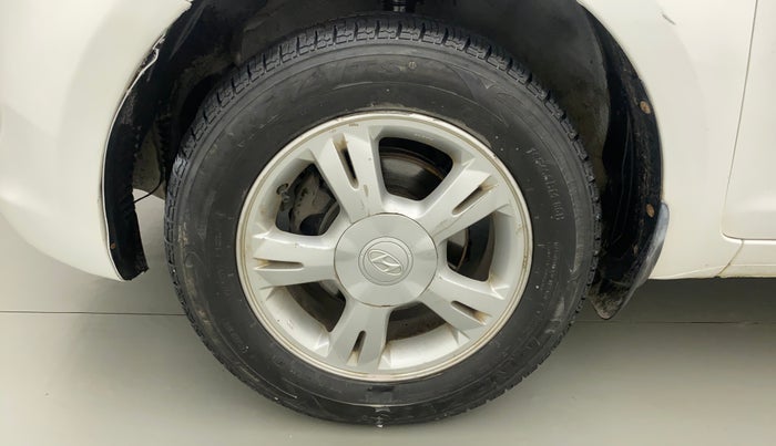 2011 Hyundai i20 SPORTZ (O) 1.2, Petrol, Manual, 93,658 km, Left Front Wheel