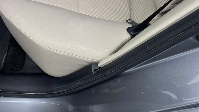 MITSUBISHI LANCER EX-Pillar RHS C Trim Misalign