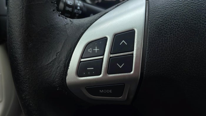 MITSUBISHI LANCER EX-Drivers Control