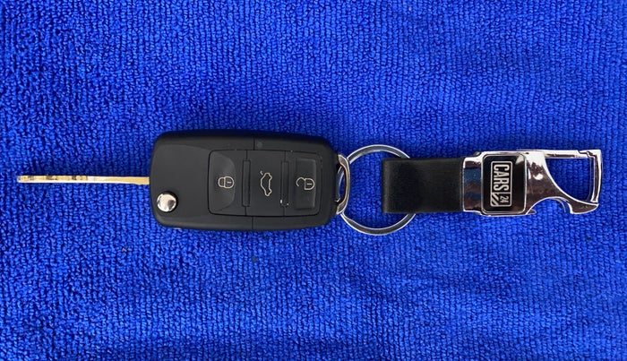 2015 Maruti Swift VDI ABS, Diesel, Manual, 1,20,956 km, Key Close Up