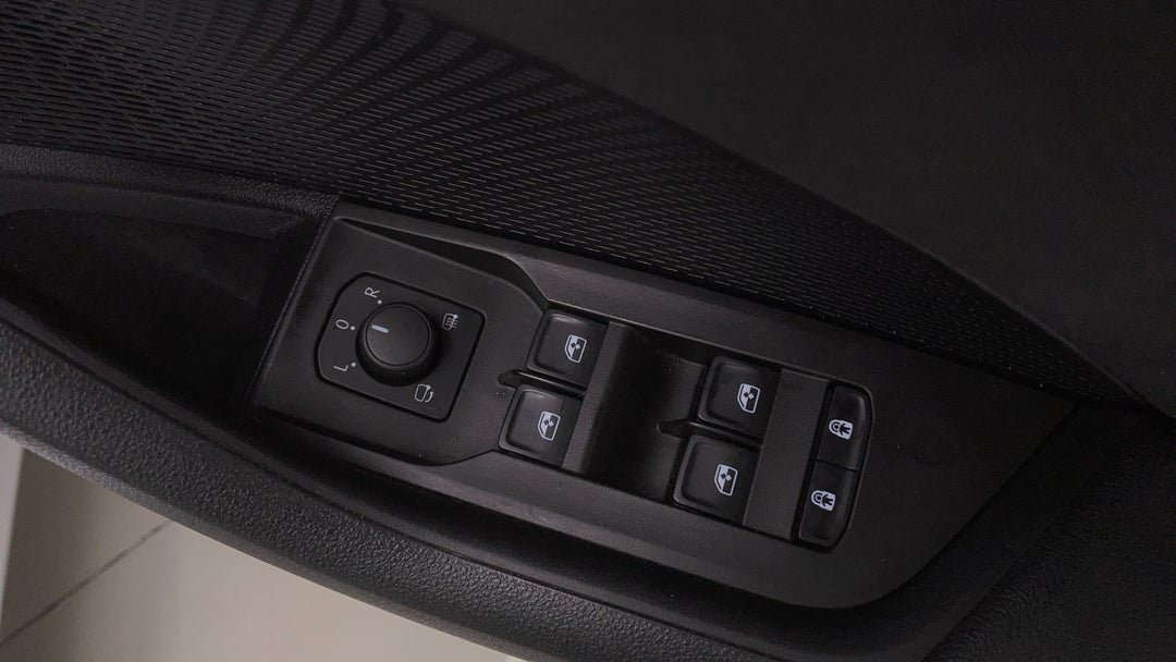 Drivers Side Door Panel Controls