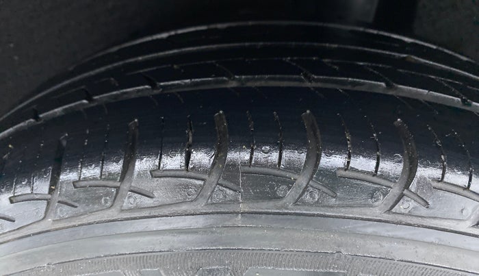 2019 Maruti Baleno DELTA 1.2 K12, Petrol, Manual, 46,472 km, Left Rear Tyre Tread