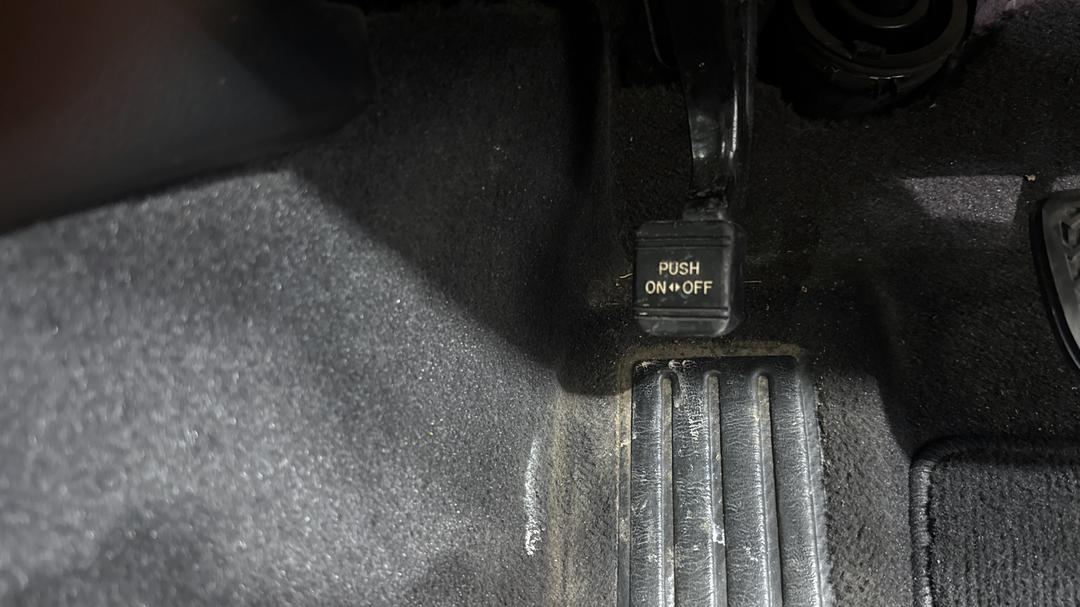 2016 Toyota Camry Altise, Automatic, 51769 km, Handbrake
