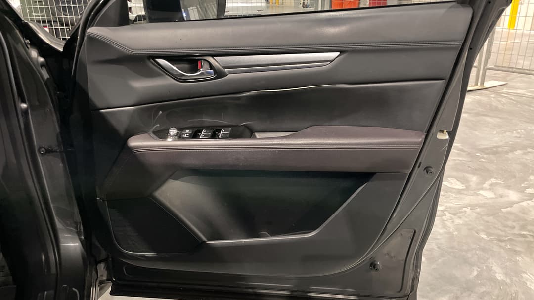 2020 Mazda CX-8 Touring (FWD), Automatic, 77213 km, Speaker View