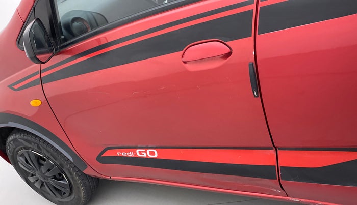 2018 Datsun Redi Go T(O) 1.0L LIMITED EDITION, Petrol, Manual, 35,197 km, Front passenger door - Minor scratches