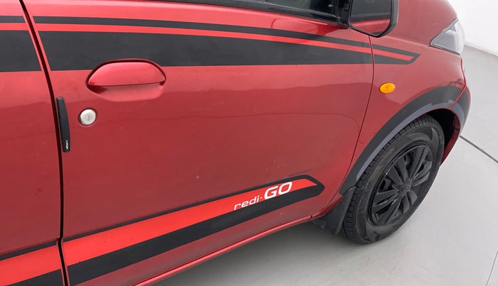 2018 Datsun Redi Go T(O) 1.0L LIMITED EDITION, Petrol, Manual, 35,197 km, Driver-side door - Minor scratches