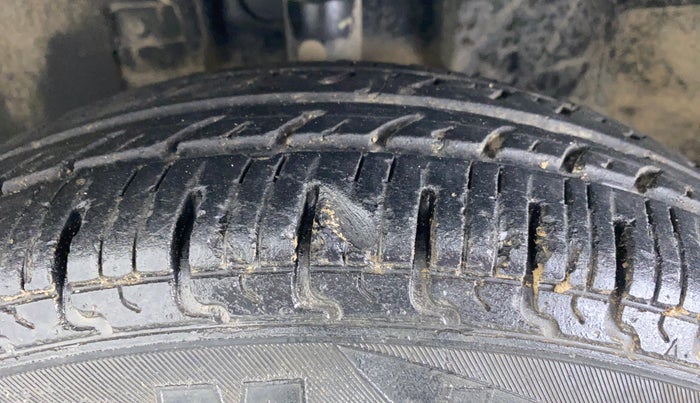 2018 Datsun Redi Go A, Petrol, Manual, 22,237 km, Left Front Tyre Tread