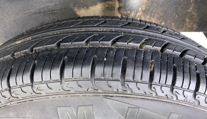 2018 Datsun Redi Go A, Petrol, Manual, 22,237 km, Left Rear Tyre Tread