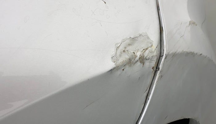2018 Datsun Redi Go A, Petrol, Manual, 22,237 km, Right fender - Slightly dented