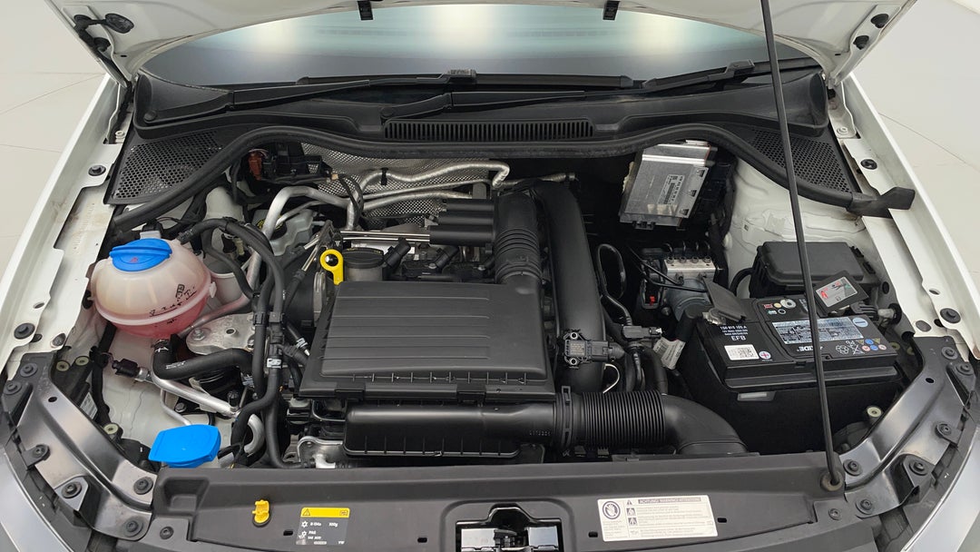 Open Bonnet (Engine)