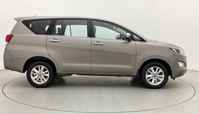 2017 Toyota Innova Crysta 2.8 ZX AT 7 STR, Diesel, Automatic, 90,942 km, Right Side View