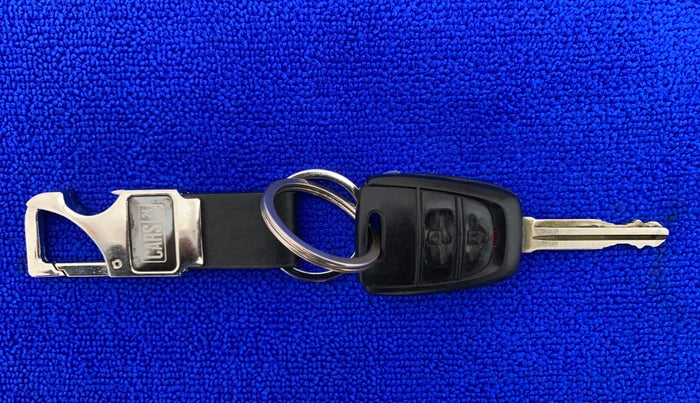 2016 Hyundai Grand i10 SPORTZ 1.2 KAPPA VTVT, Petrol, Manual, 21,686 km, Key Close Up