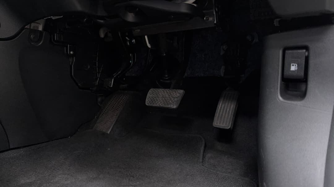 2016 Honda CR-V Vti (4x2), Automatic, 78966 km, Pedals and Footmat