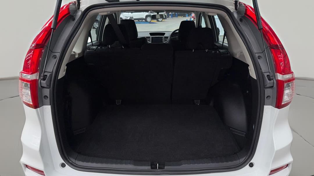 2016 Honda CR-V Vti (4x2), Automatic, 78966 km, Boot Inside View