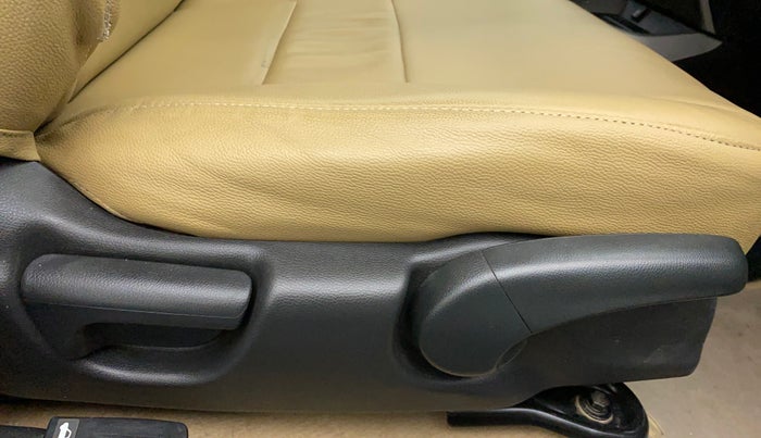 2019 Honda City 1.5L I-VTEC V MT, Petrol, Manual, 94,705 km, Driver Side Adjustment Panel