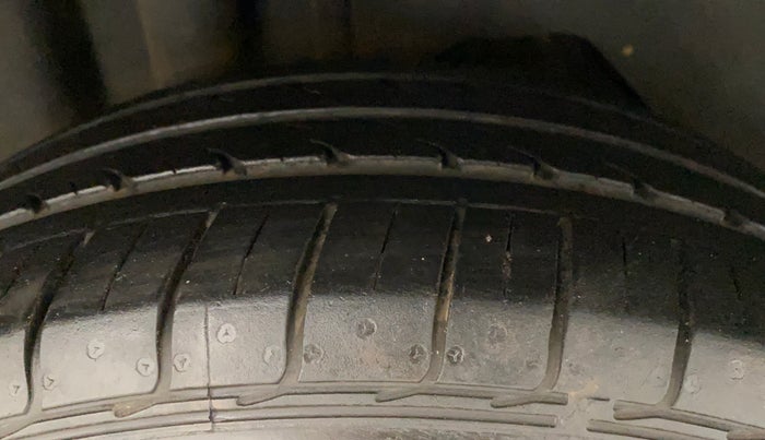 2019 Ford FREESTYLE TITANIUM PLUS 1.2 PETROL, Petrol, Manual, 22,677 km, Right Rear Tyre Tread