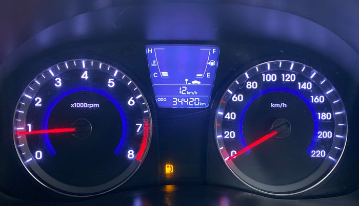 2013 Hyundai Verna FLUIDIC 1.6 EX VTVT, Petrol, Manual, 33,807 km, Odometer Image