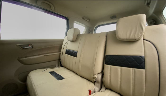 2015 Maruti Ertiga ZDI, Diesel, Manual, 55,234 km, Right Side Rear Door Cabin