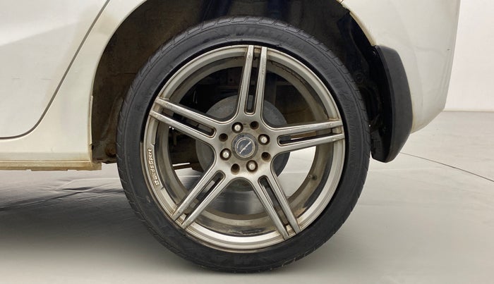 2017 Honda Jazz 1.2 V MT, Petrol, Manual, 55,453 km, Left Rear Wheel