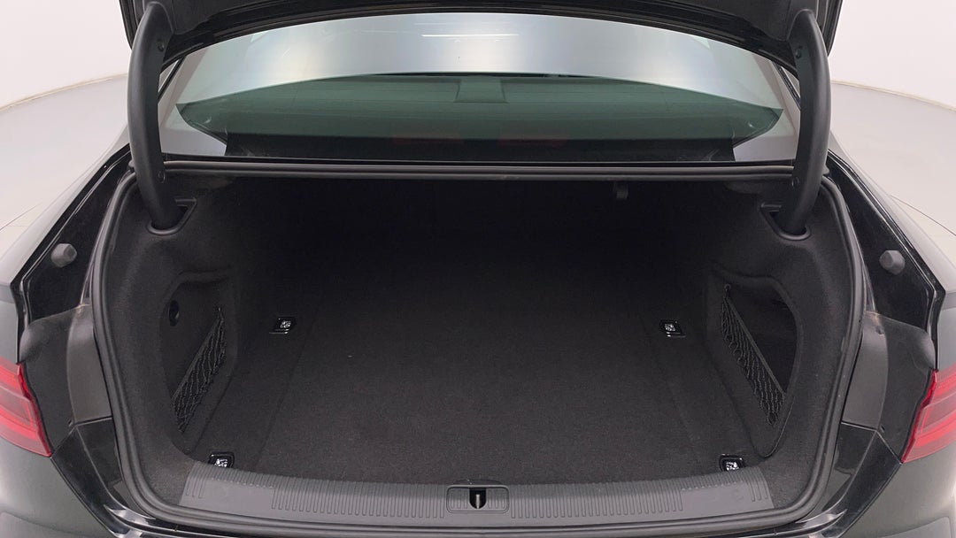 2019 Audi A4 1.4 Tfsi S Tronic S Line, Automatic, 29460 km, Boot Inside View