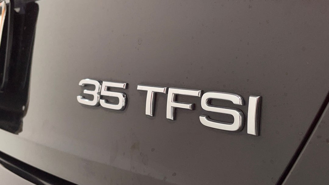 2019 Audi A4 1.4 Tfsi S Tronic S Line, Automatic, 29460 km, Badge (Boot Right Side)