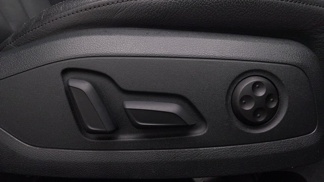 2019 Audi A4 1.4 Tfsi S Tronic S Line, Automatic, 29460 km, Drivers Side Adjustment Panel