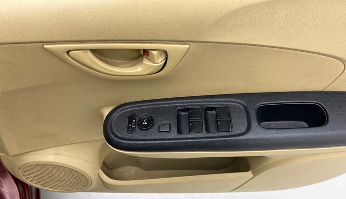 2015 Honda Amaze 1.5 SMT I DTEC, Diesel, Manual, 62,149 km, Driver Side Door Panels Control