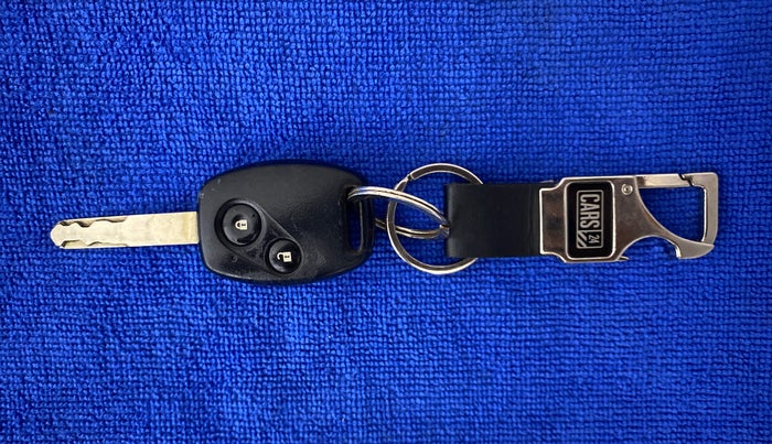 2015 Honda Amaze 1.5 SMT I DTEC, Diesel, Manual, 62,149 km, Key Close Up