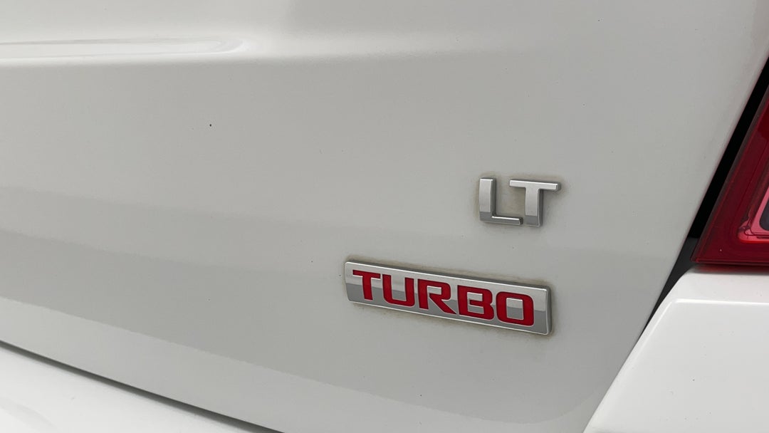 Badge (Boot Right Side)