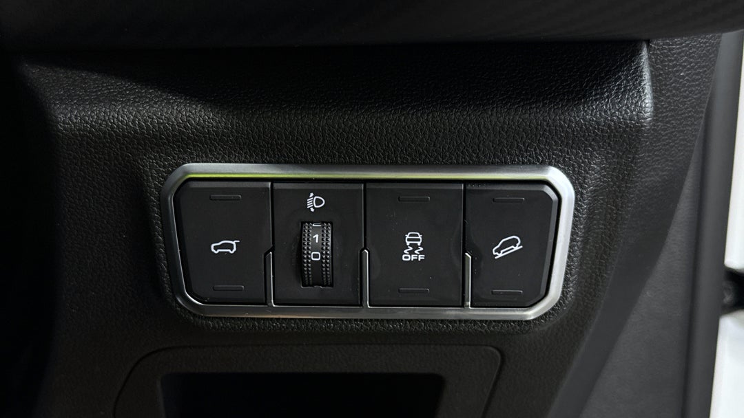 2023 GWM Haval H6gt Ultra (4WD), Automatic, 35205 km, Utility Switches/Buttons