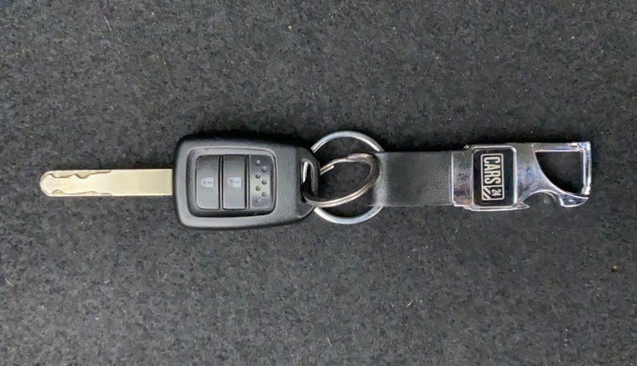 2018 Honda WR-V 1.2L I-VTEC S MT, Petrol, Manual, 26,999 km, Key Close Up