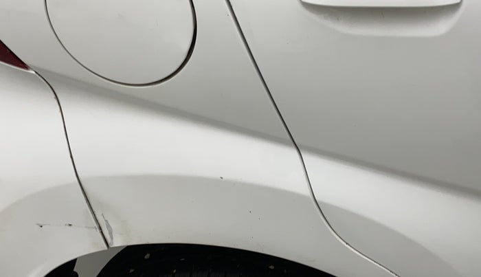 2019 Datsun Redi Go T (O), Petrol, Manual, 37,238 km, Right quarter panel - Slightly dented