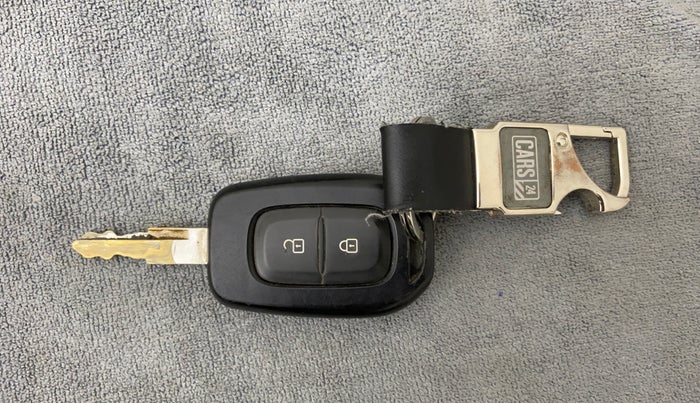 2019 Datsun Redi Go T (O), Petrol, Manual, 37,238 km, Key Close Up