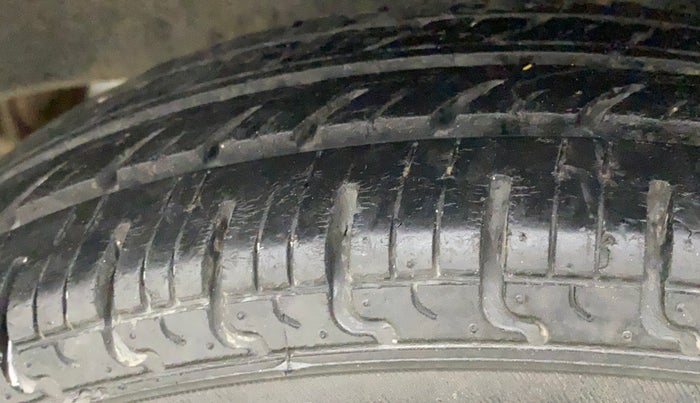 2019 Datsun Redi Go T (O), Petrol, Manual, 37,238 km, Left Rear Tyre Tread