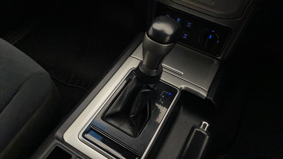 2020 Toyota Landcruiser Prado Gxl, Automatic, 111983 km, Gear Lever 